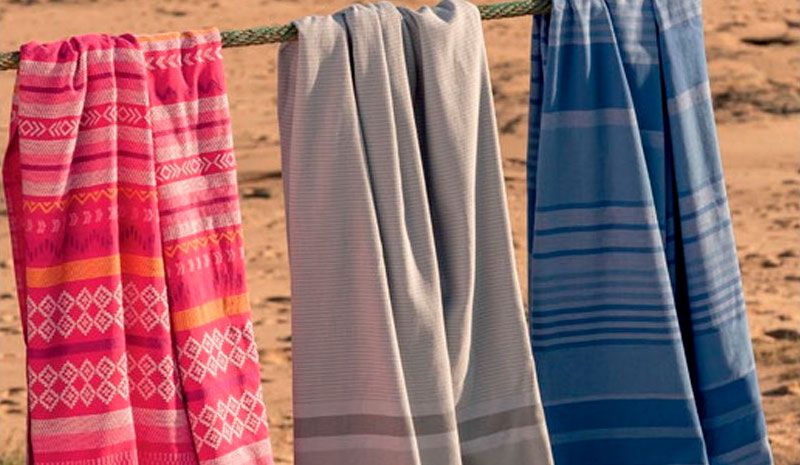 Toallas de playa originales, ¿podrás decidirte solo por una? - Thebath