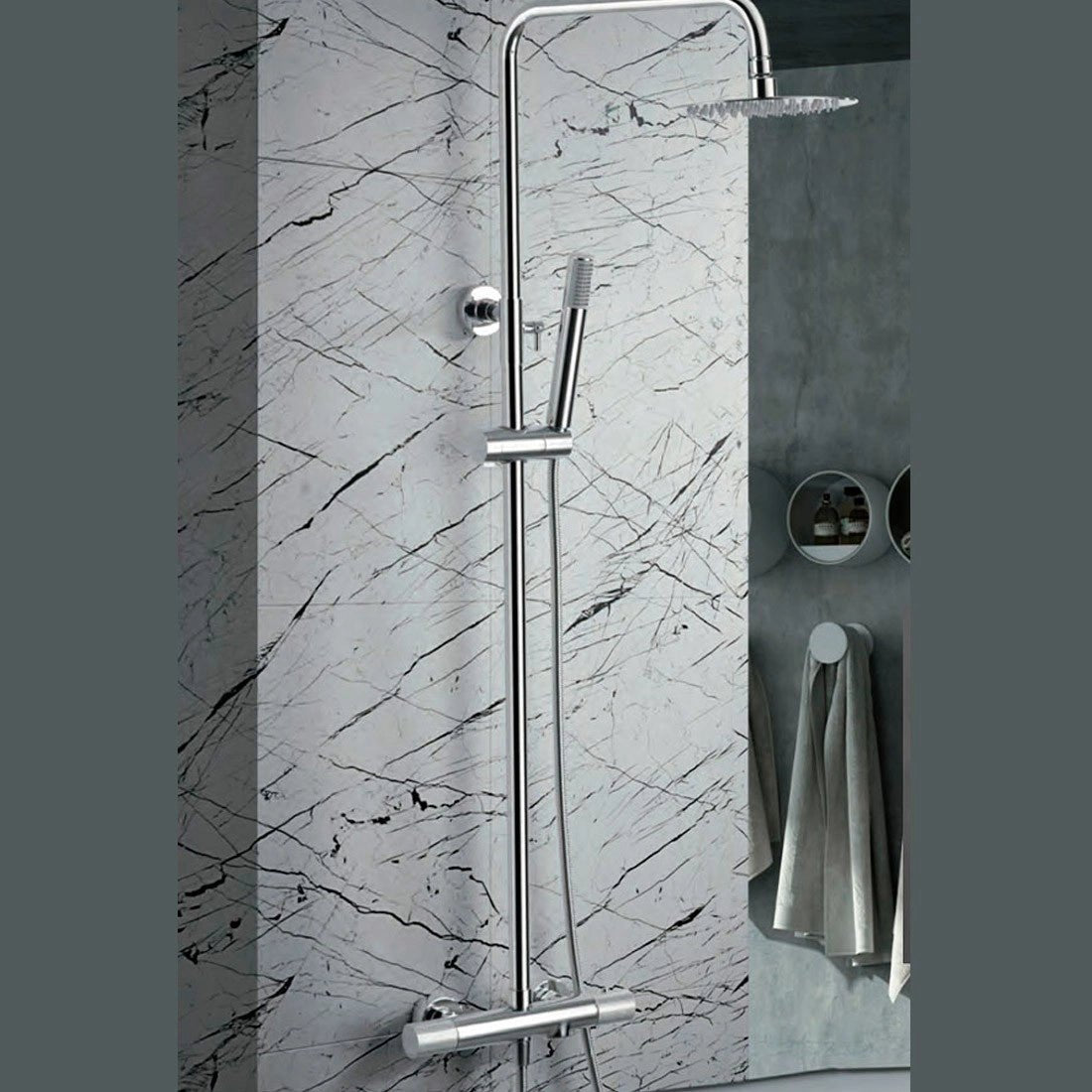 Columna de ducha y bañera Line