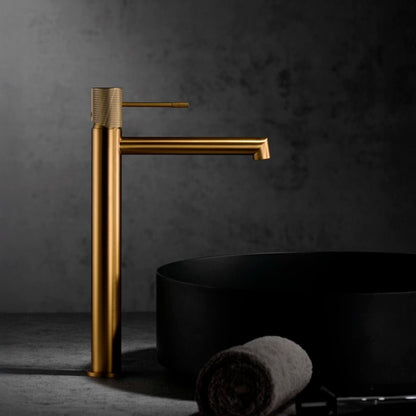 Grifo caño alto Line - Thebath