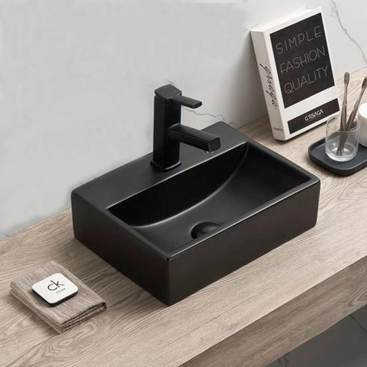 Lavabo pequeño de cerámica Child