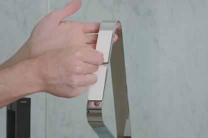 Prateleira triangular do chuveiro